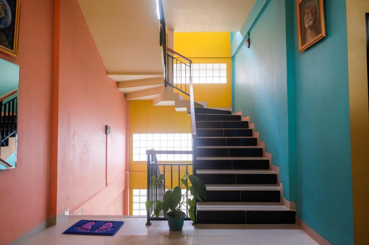 Sans Hotel Kumbang Yogyakarta By Reddoorz Luaran gambar