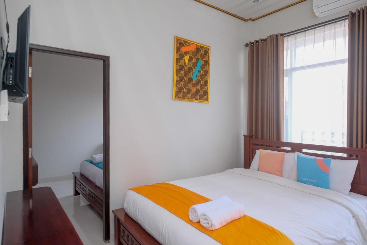 Sans Hotel Kumbang Yogyakarta By Reddoorz Luaran gambar