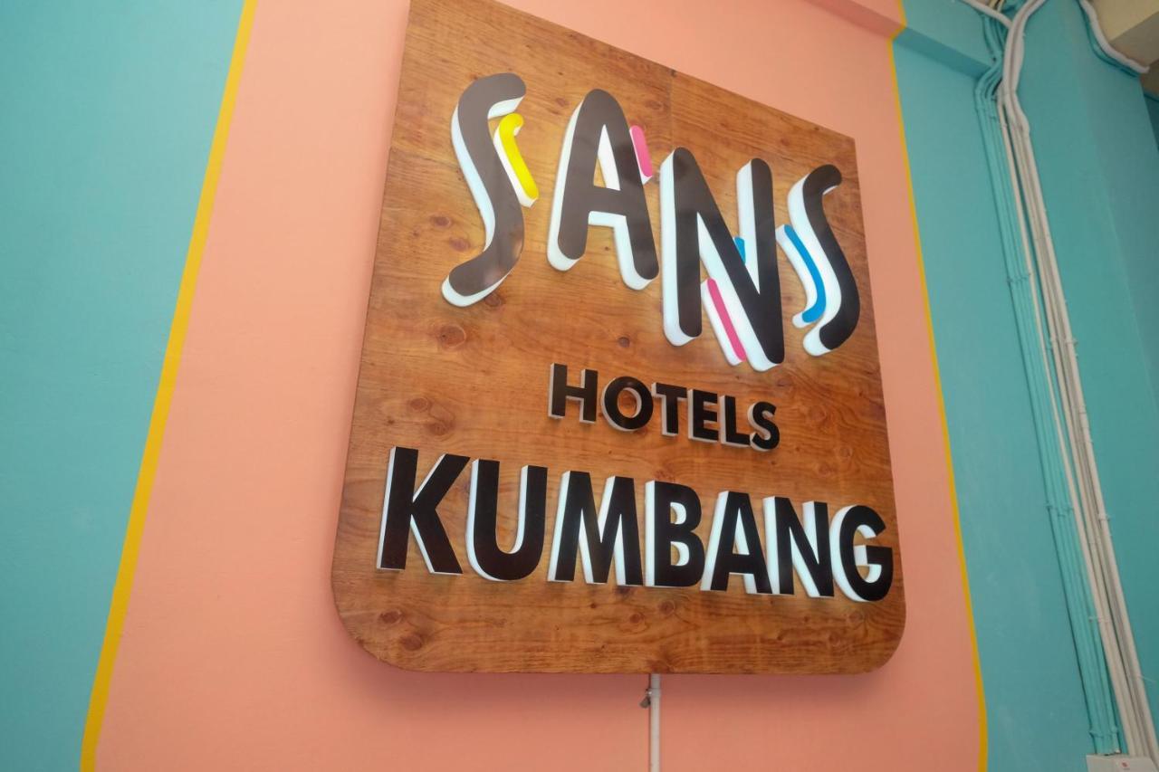 Sans Hotel Kumbang Yogyakarta By Reddoorz Luaran gambar